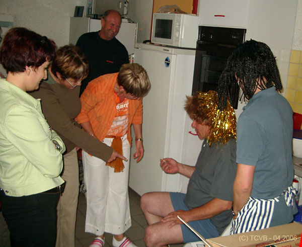 2005.06.10tournoidouble09preparation_des_joueurs